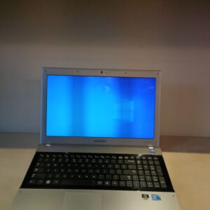 Samsung RV511